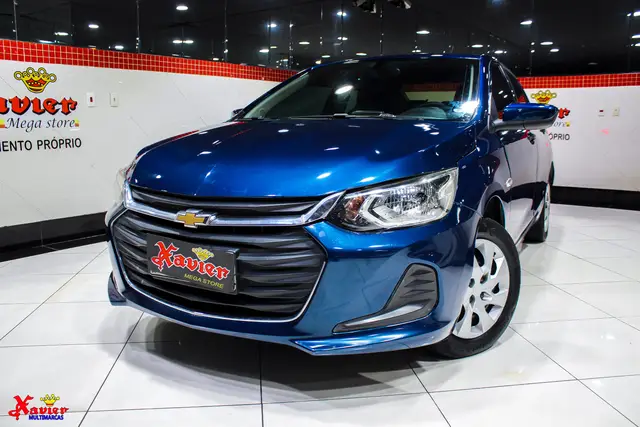 Carro Chevrolet Onix Plus 2023 LT 1.0