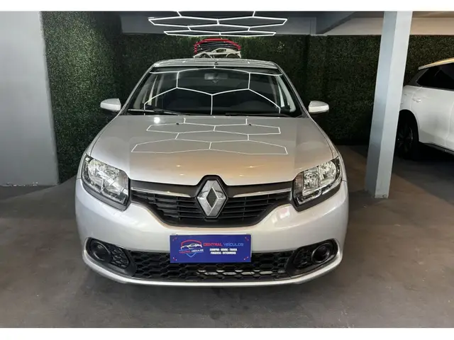 Carro Renault Sandero 2015 Expression 1.0 16V (Flex)