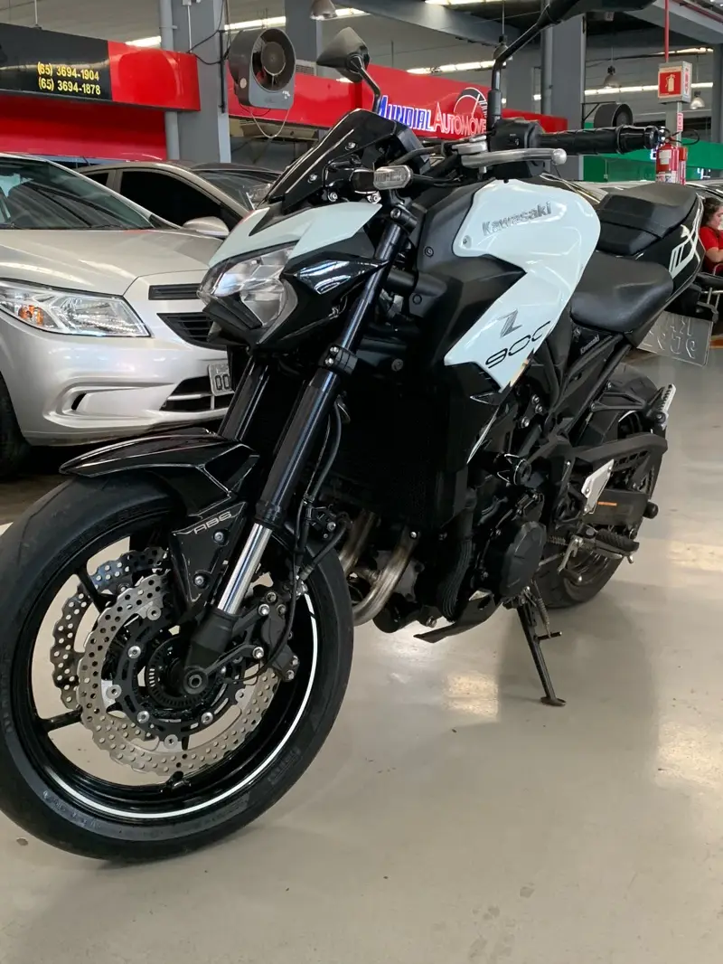 Kawasaki Z 900