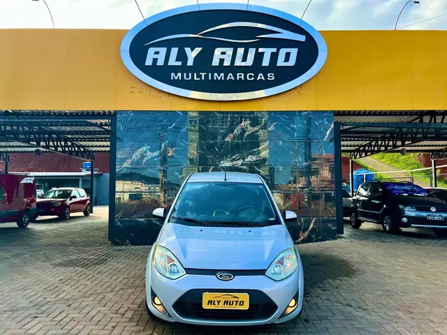 Carro Ford Fiesta Sedan 2014 SE 1.6 Rocam (Flex)