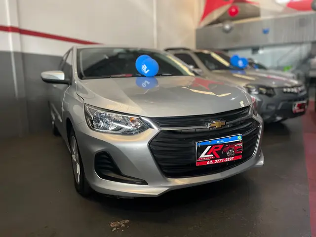 Carro Chevrolet Onix 2021 1.0 (Flex)