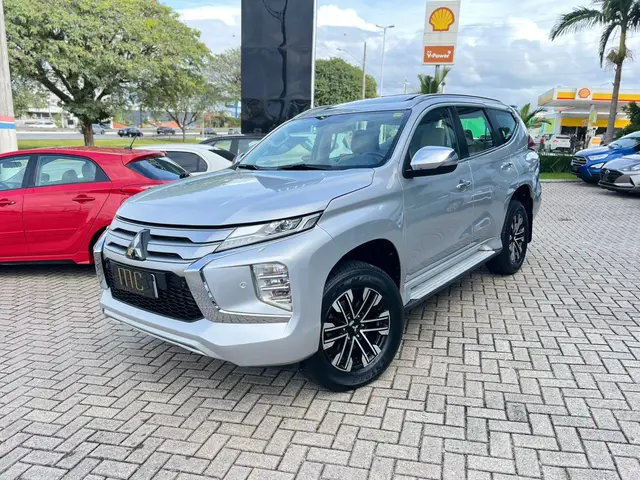Carro Mitsubishi Pajero Sport 2022 2.4 DI-D HPE (Aut) 4x4