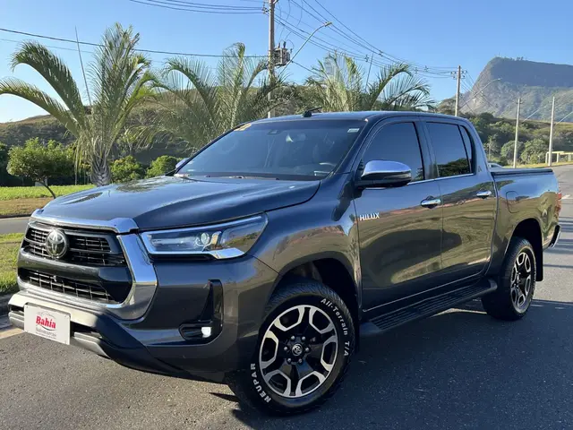 Carro Toyota Hilux Cabine Dupla 2022 SRX 2.8 TDI CD 4x4 (Aut)