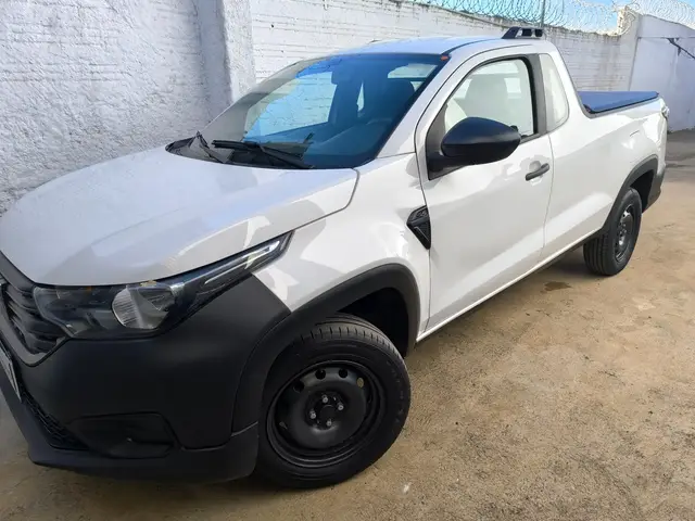 Carro Fiat Strada 2023 Endurance 1.4 CS