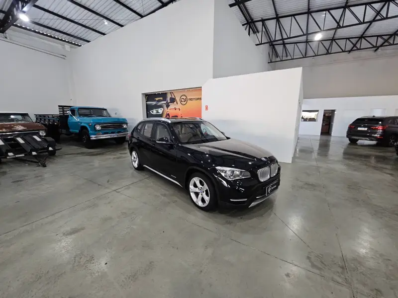 BMW 2.0 sDrive20i (Aut)
