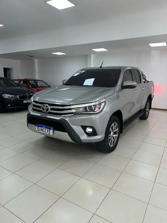 Carro Toyota Hilux Cabine Dupla 2018 Hilux 2.8 TDI SRX CD 4x4 (Aut)