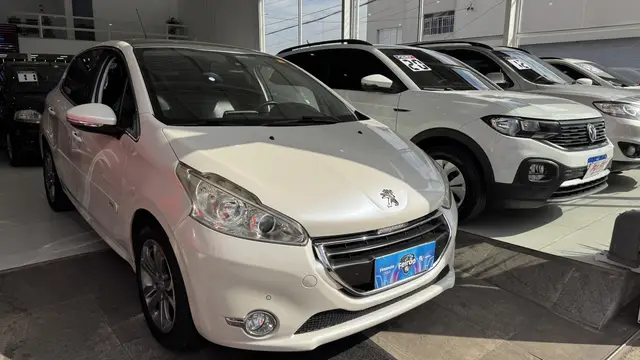 Carro Peugeot 208 2016 Griffe 1.6 16V (Flex) (Aut)