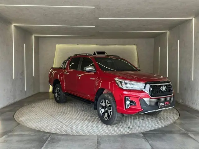 Carro Toyota Hilux Cabine Dupla 2020 Hilux 2.8 TDI SRX CD 4x4 (Aut)