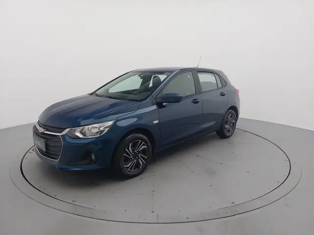 Carro Chevrolet Onix Plus 2024 LT 1.0