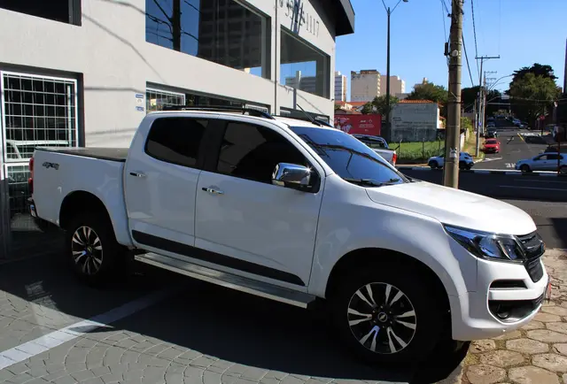 Carro Chevrolet S10 Cabine Dupla 2017 S10 2.8 CTDI LTZ 4x2 (Cabine Dupla) (Aut)