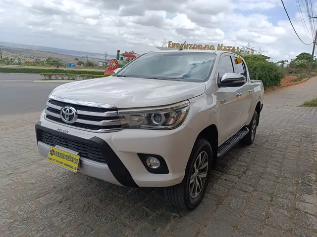 Carro Toyota Hilux Cabine Dupla 2016 Hilux 2.8 16v TDI SRV CD 4x4 (Aut)