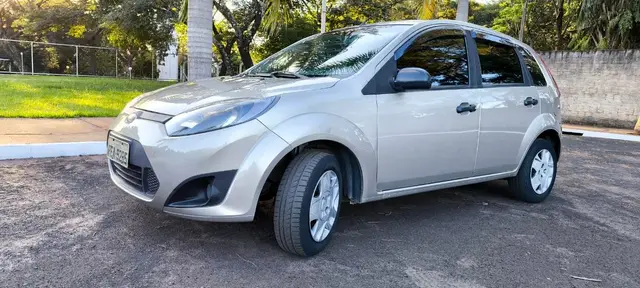 Carro Ford Fiesta Hatch 2012 1.0 (Flex)