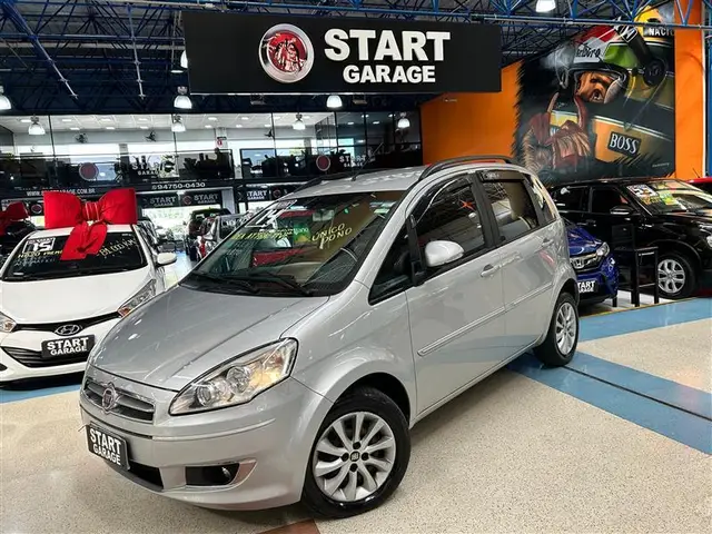 Carro Fiat Idea 2014 Attractive 1.4 8V (Flex)