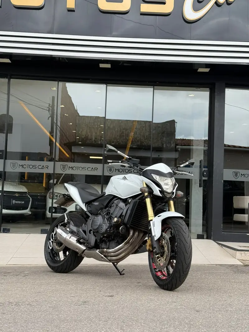 Honda Hornet (ABS)