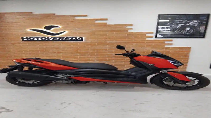 Yamaha XMax 250 (ABS)