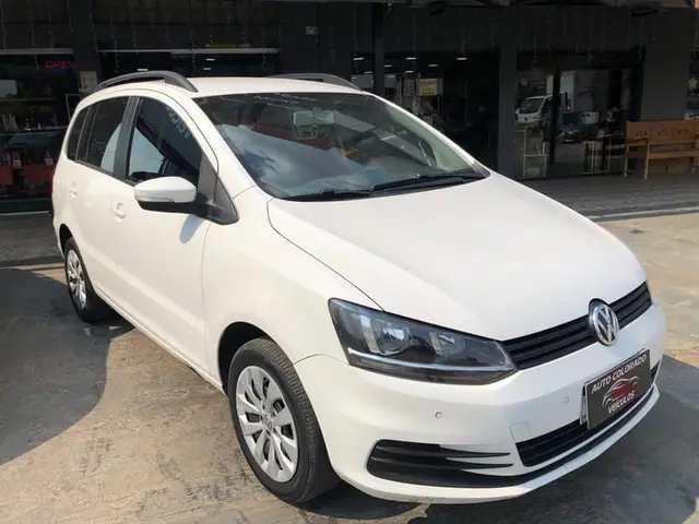 Carro Volkswagen SpaceFox 2018 1.6 MSI Trendline (Flex)
