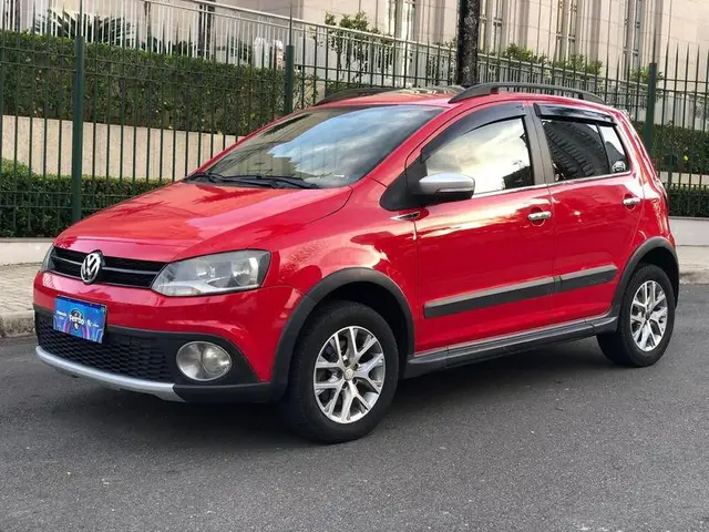 Carro Volkswagen CrossFox 2014 1.6 Mi Total Flex