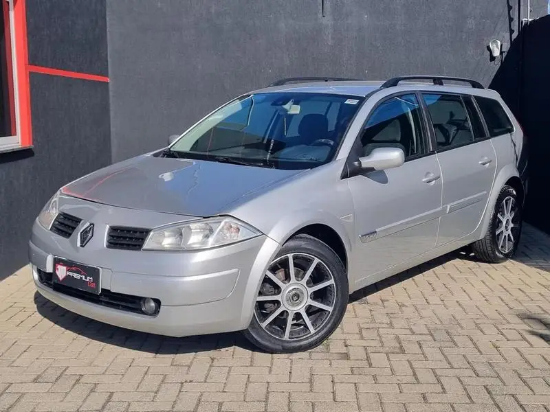 Renault Megane Grand Tour Mégane Grand Tour Dynamique 1.6 16V (flex)