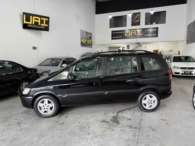 Carro Chevrolet Zafira 2003 2.0 8V