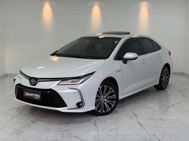 Carro Toyota Corolla 2023 Altis Hybrid Premium 1.8 Flex