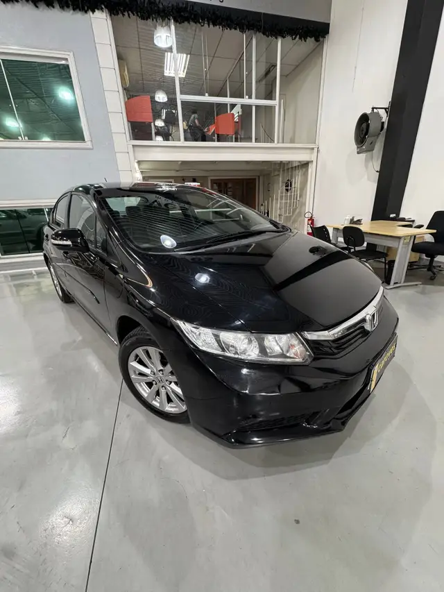 Carro Honda Civic 2012 New  LXL SE 1.8 i-VTEC (Flex)