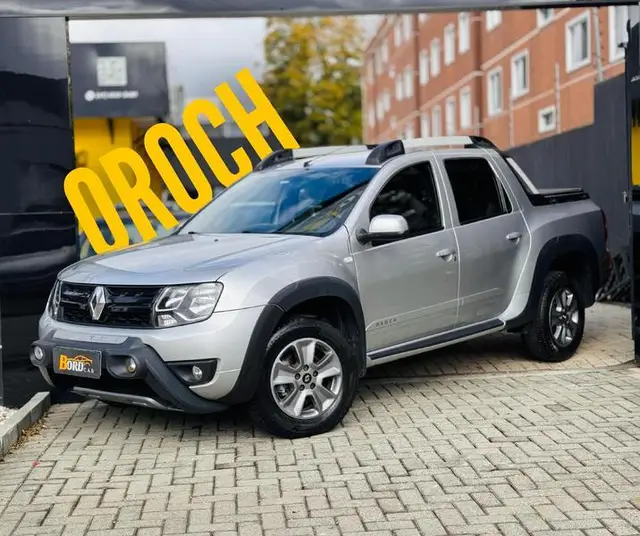 Carro Renault Duster Oroch 2022 2.0 16V Dynamique (Flex)
