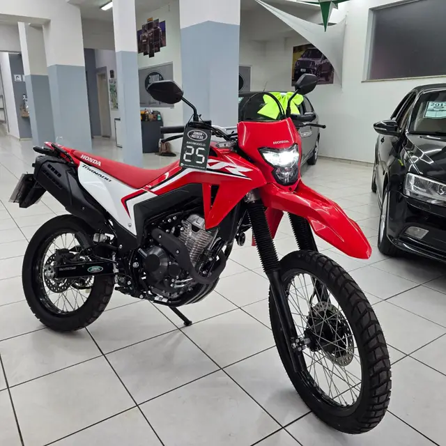 Moto Honda XR 300L 2025 Tornado