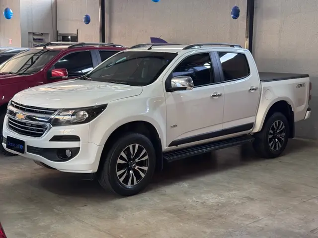 Carro Chevrolet S10 Cabine Dupla 2019 S10 2.8 CTDI LT 4WD (Cabine Dupla) (Aut)