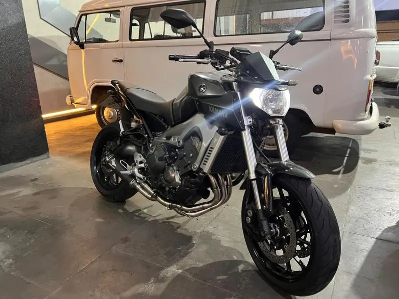 Yamaha MT-09 ABS
