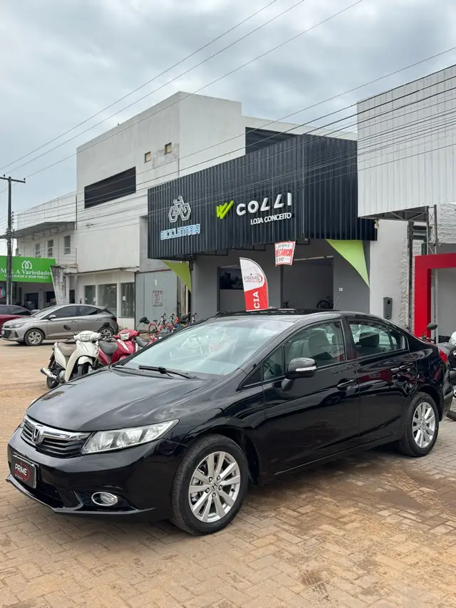Carro Honda Civic 2014 New  LXR 2.0 i-VTEC (Aut) (Flex)