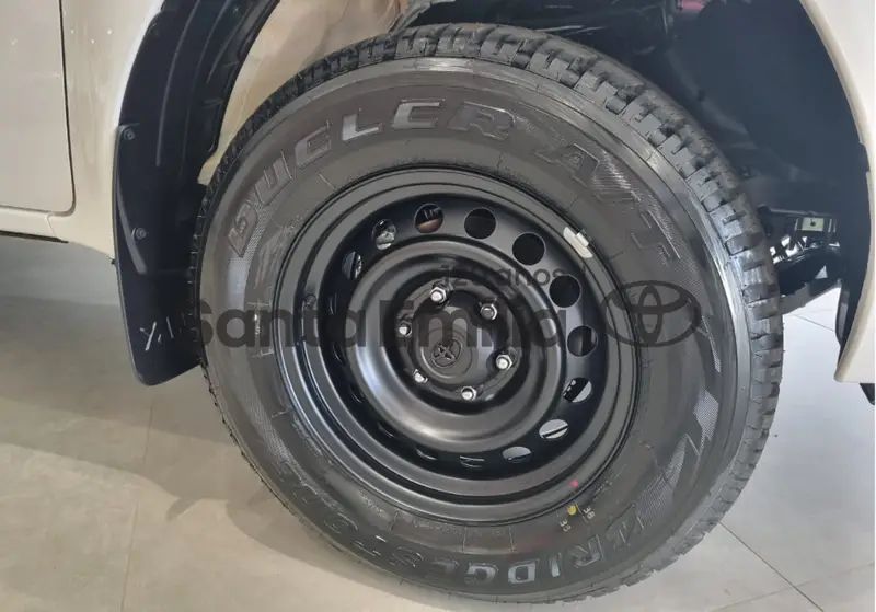 Hilux Cabine Dupla STD Power Pack 4x4 2.8 Diesel