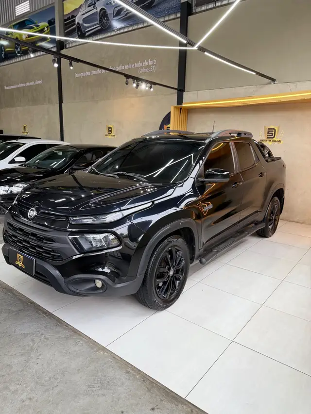 Carro Fiat Toro 2020 Ultra 2.0 16V 4x4 Diesel Aut.