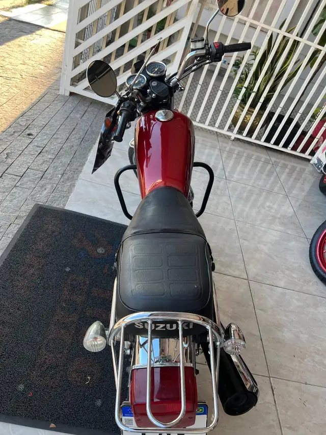Carro Suzuki Intruder 2011 125