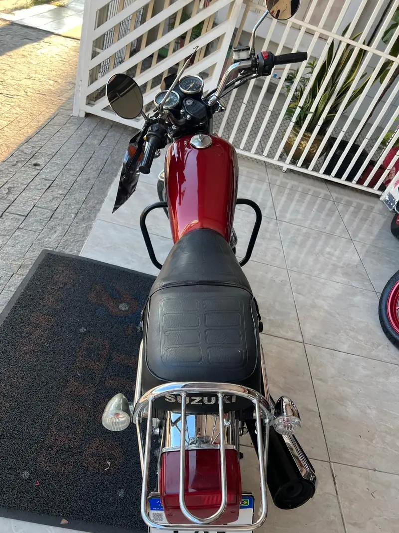 Suzuki Intruder 125