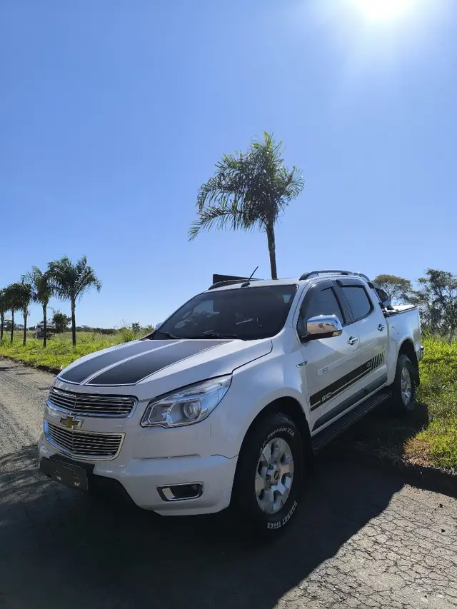 Carro Chevrolet S10 Cabine Dupla 2014 S10 LTZ 2.4 4x2 (Cab Dupla) (Flex)