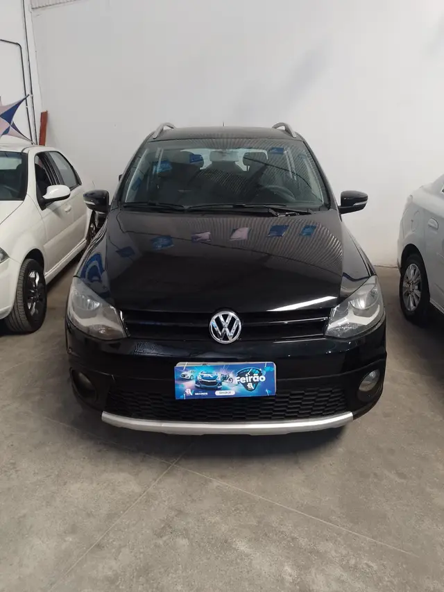 Carro Volkswagen CrossFox 2013 1.6 VHT (Flex)