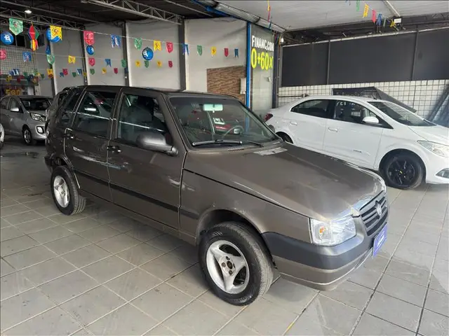 Carro Fiat Uno Mille 2013 Fire Economy 1.0 (Flex) 4p