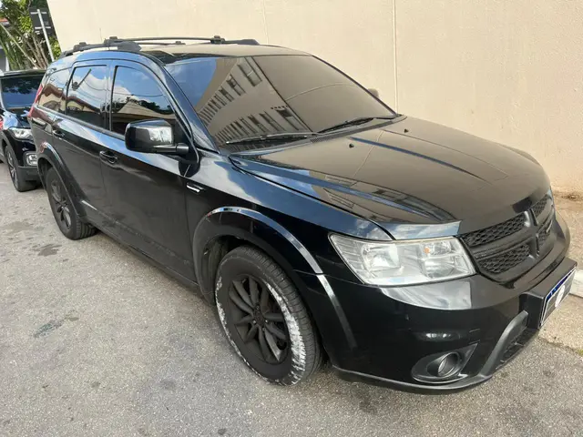 Carro Dodge Journey 2013 SXT 3.6 (aut)