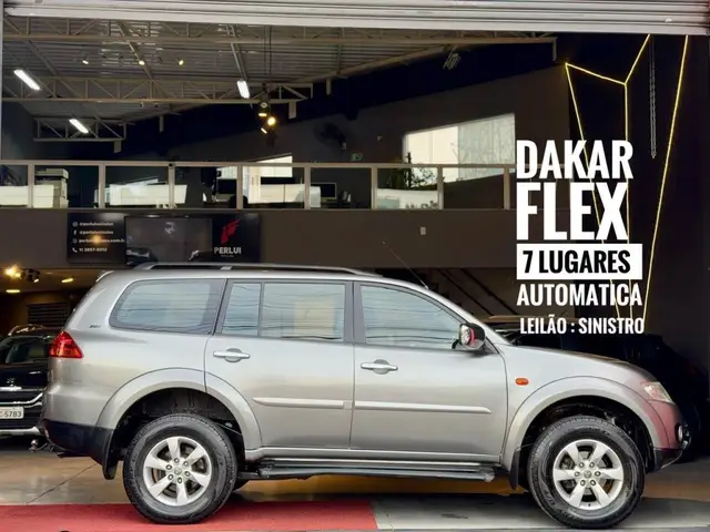 Carro Mitsubishi Pajero Dakar 2012 3.2 HPE 4WD (aut)