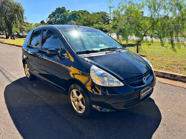 Carro Honda Fit 2008 LX 1.4