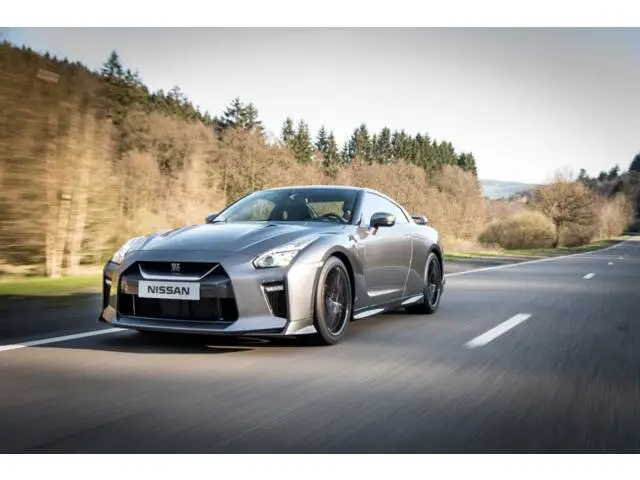 Carro Nissan GT-R 2017 3.8 V6 Premium 4WD