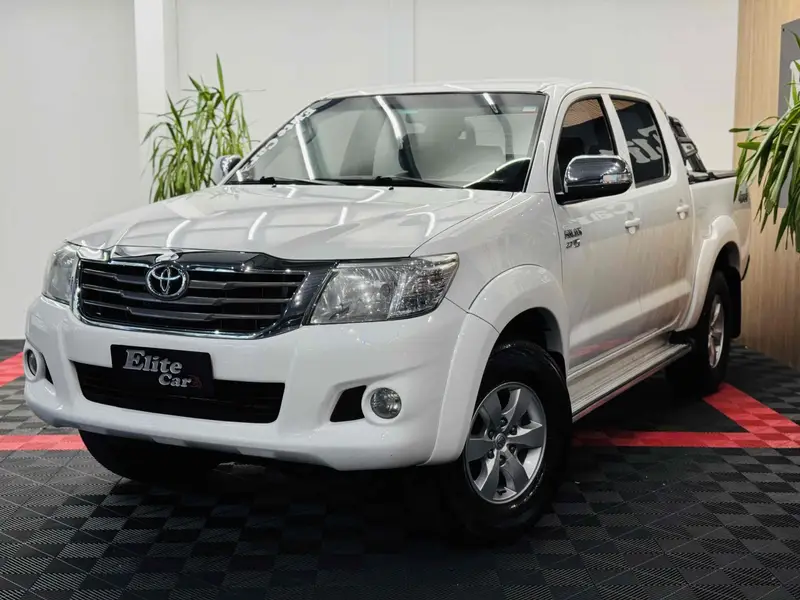 Toyota Hilux 2.7 SRV CD 4x4 (Flex) (Aut)