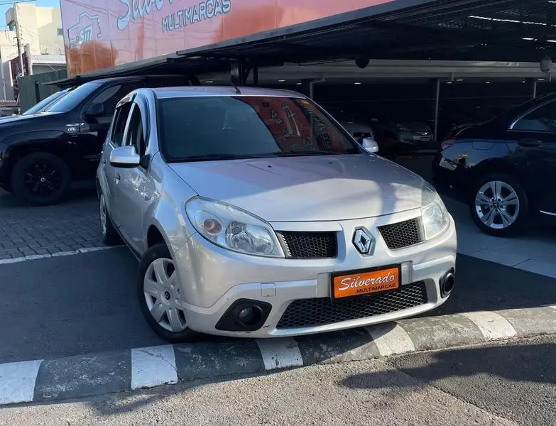Renault Expression 1.0 16V (flex)