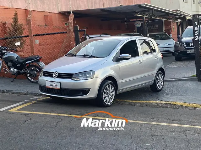 Carro Volkswagen Fox 2012 1.0 VHT (Flex) 4p