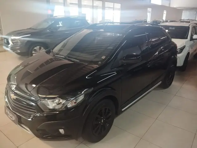 Carro Chevrolet Onix 2019 1.4 Activ SPE/4