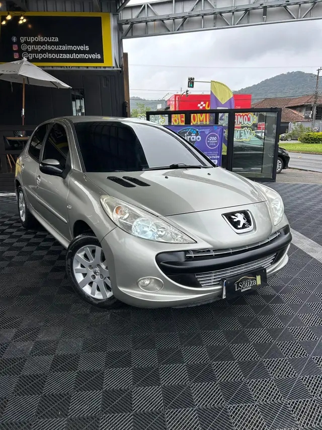 Carro Peugeot 207 2010 Hatch XS 1.6 16V (flex) (aut)