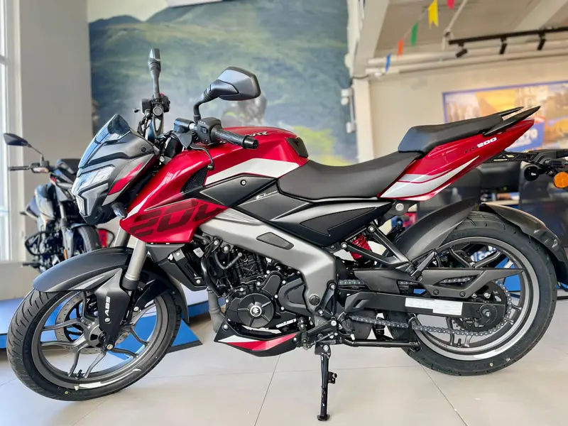 Bajaj Dominar 200 NS200