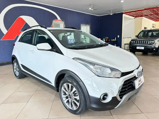 Carro Hyundai HB20X 2016 Style 1.6 (Flex)