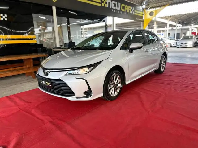 Carro Toyota Corolla 2023 GLi 2.0 Flex