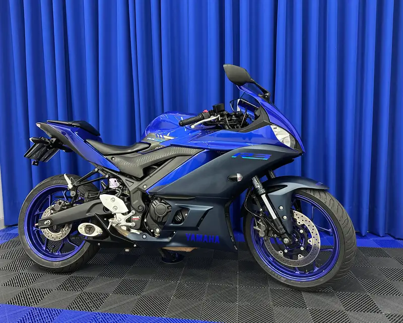 Yamaha YZF R3 ABS